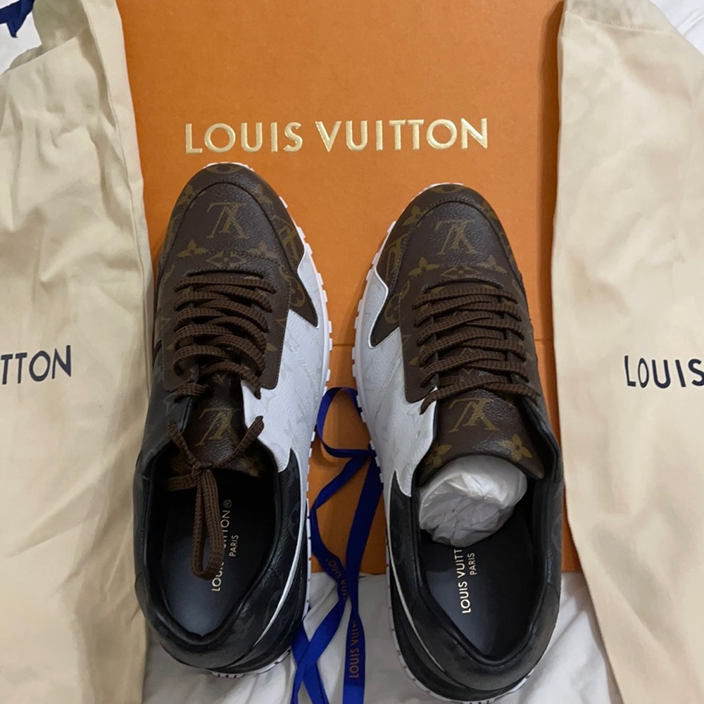 LOUIS VUITTON Elegant mens leather sneakers size us 10 brand new